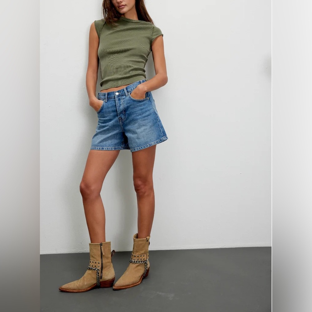 Free People We the Free Tippi Denim Shorts - In Your Town color